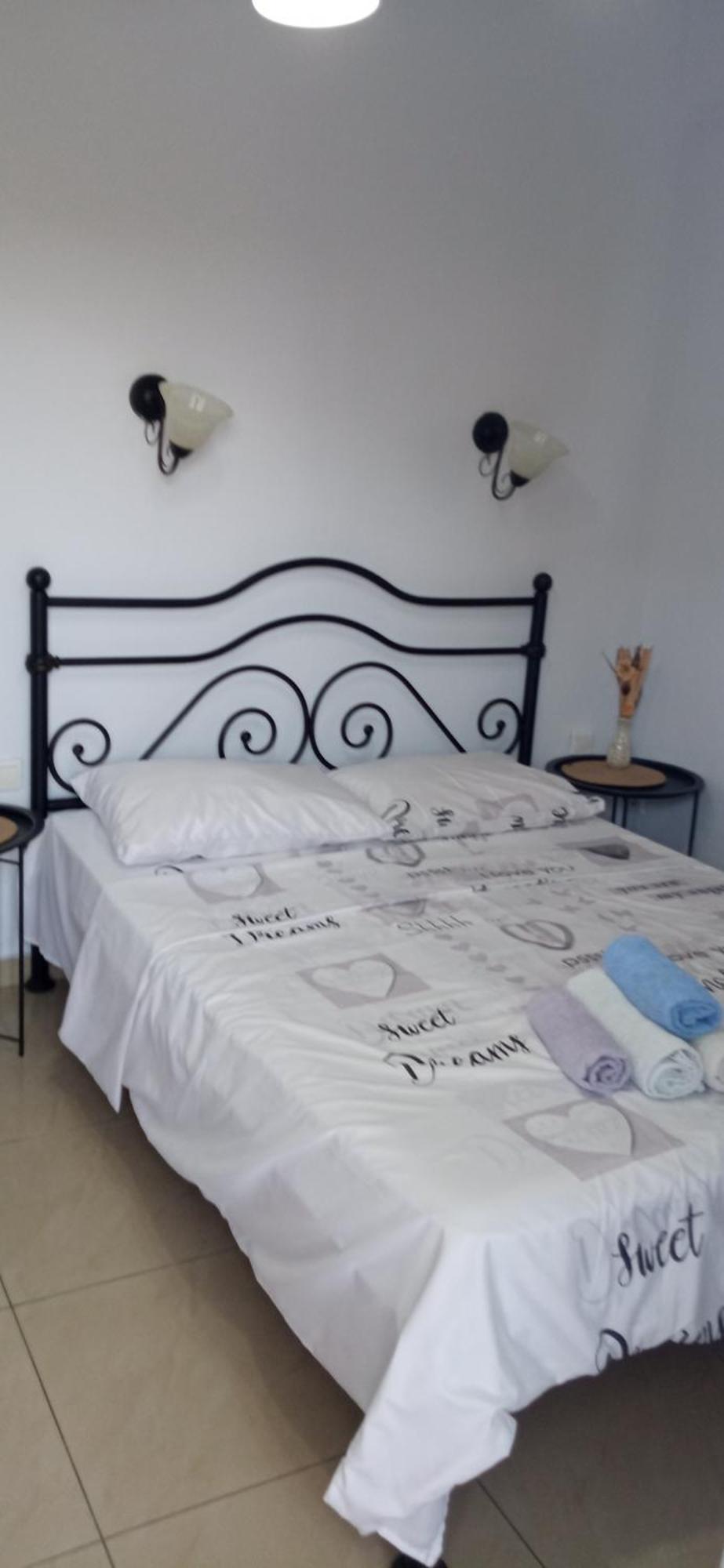 Villa Camellia Vrasná Eksteriør billede